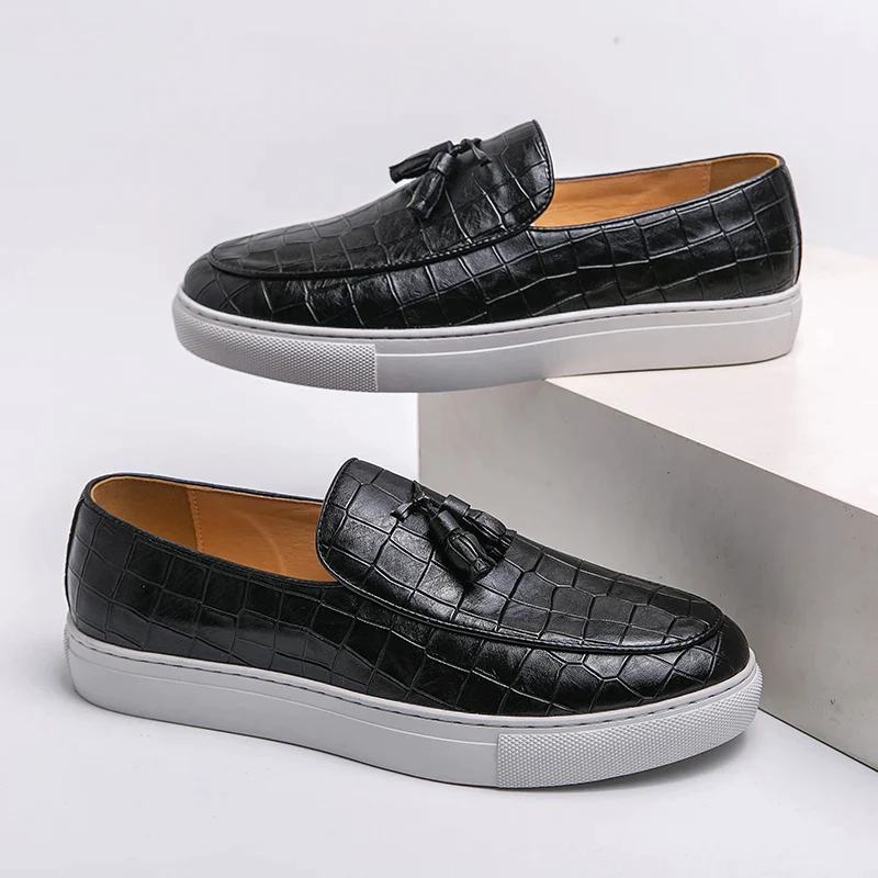 GIOVANNO - EMBOSSED LEATHER LOAFER